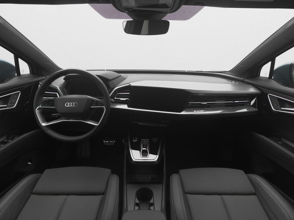 Audi Q4 e-tron 2025