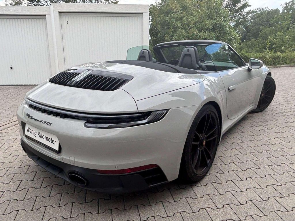Porsche 992 2024