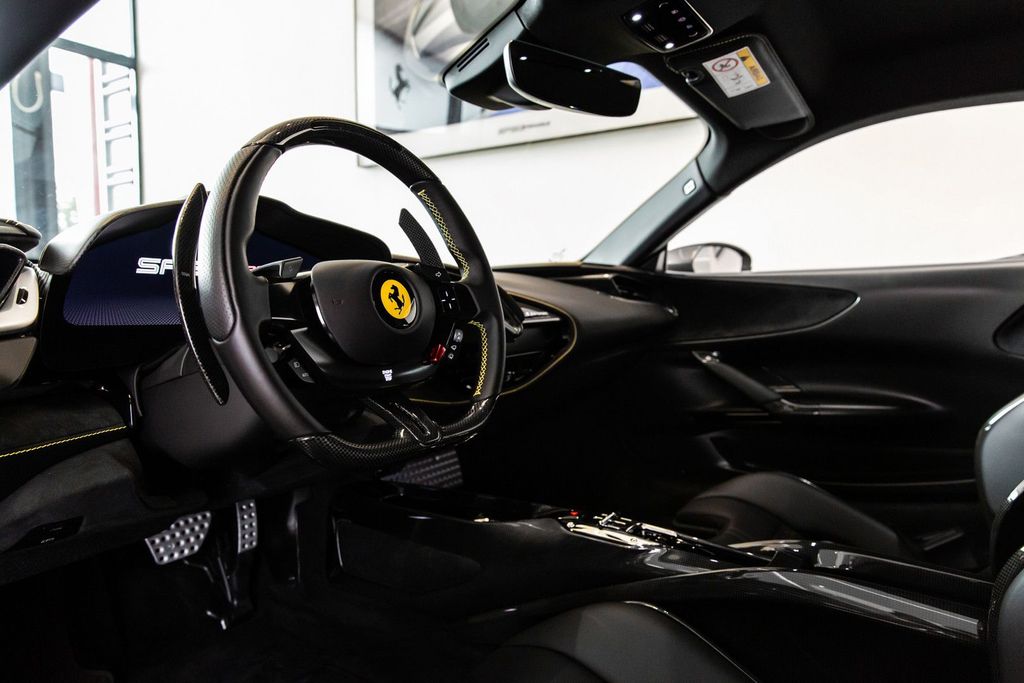 Ferrari SF90 2022
