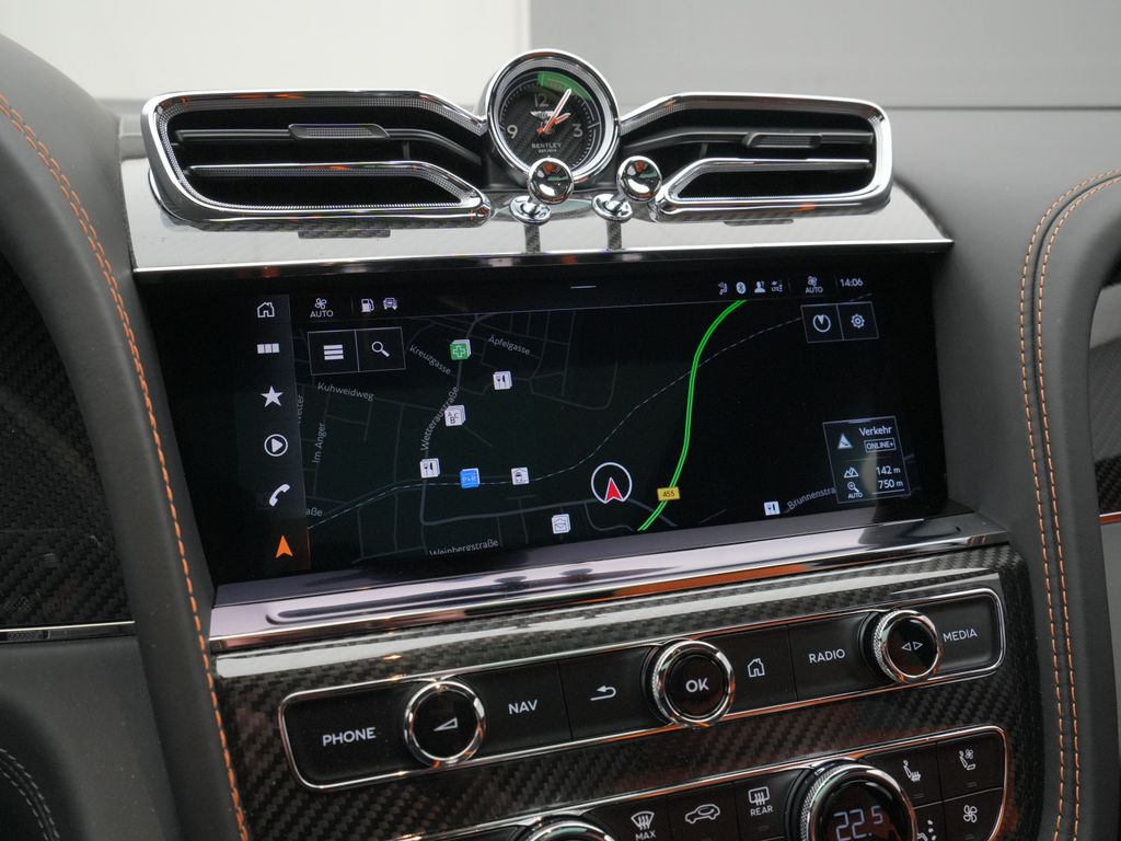 Bentley Bentayga 2024