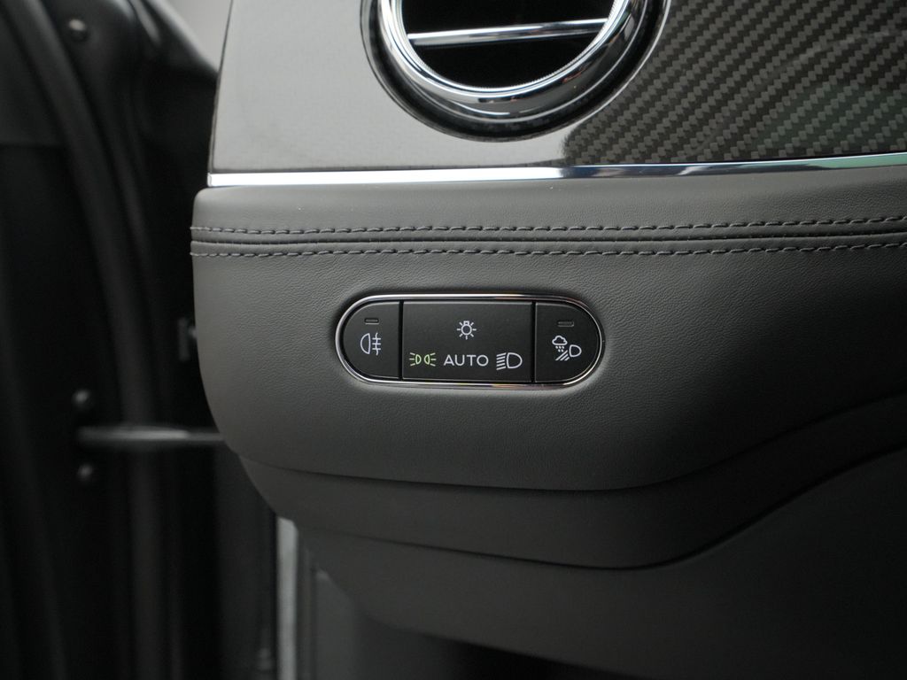 Bentley Bentayga 2024