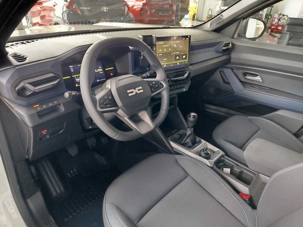 Dacia Duster 2025