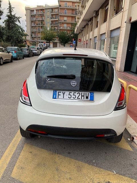 Lancia Ypsilon 2019