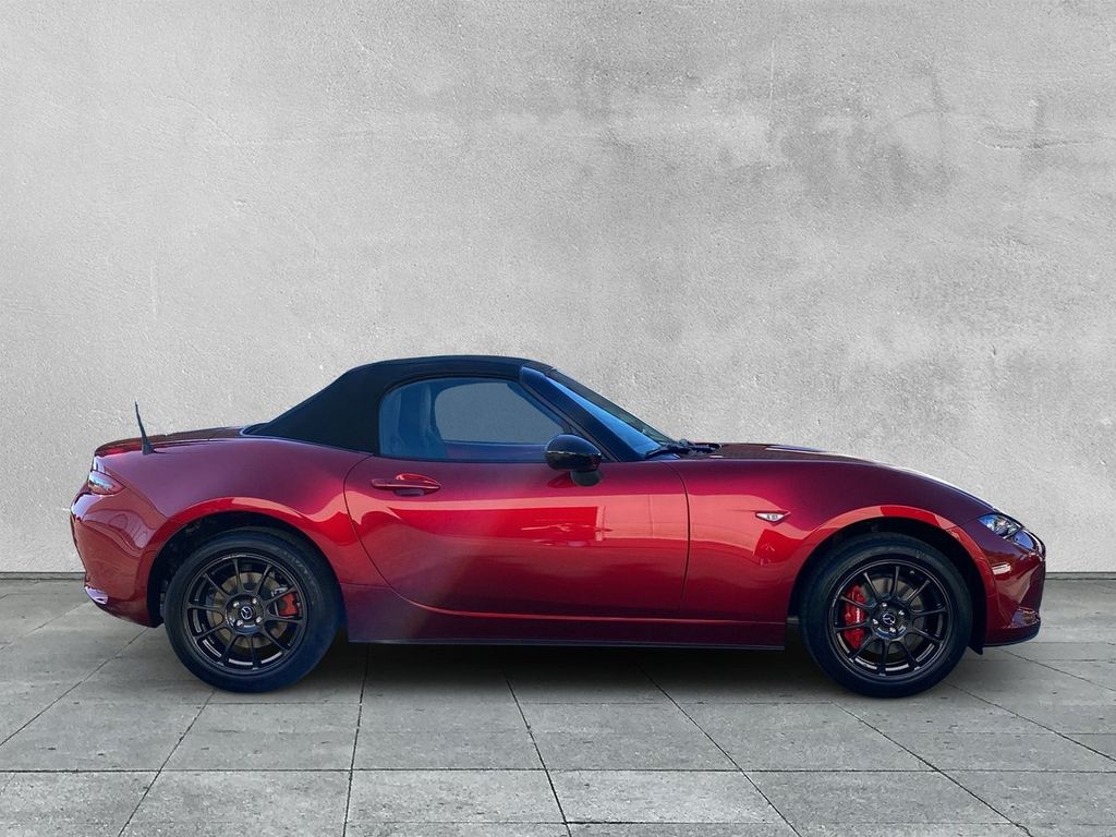 Mazda MX-5 2025