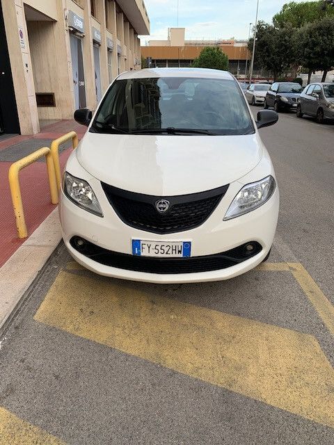 Lancia Ypsilon 2019