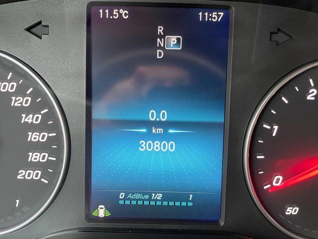 Mercedes-Benz Sprinter 2024