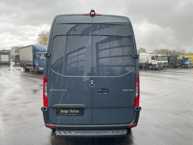 Mercedes-Benz Sprinter 2024