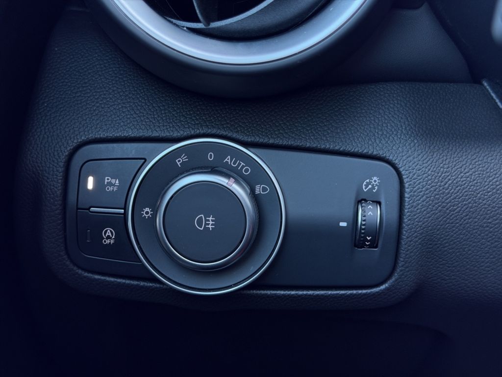 Alfa Romeo Giulia 2023