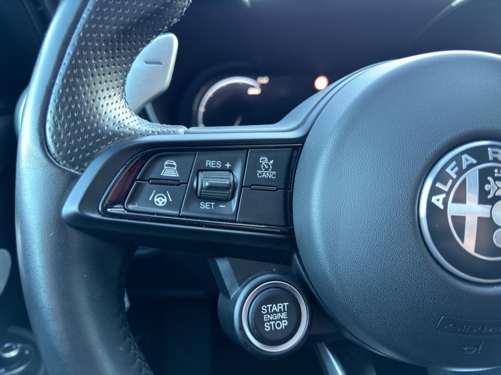 Alfa Romeo Giulia 2023