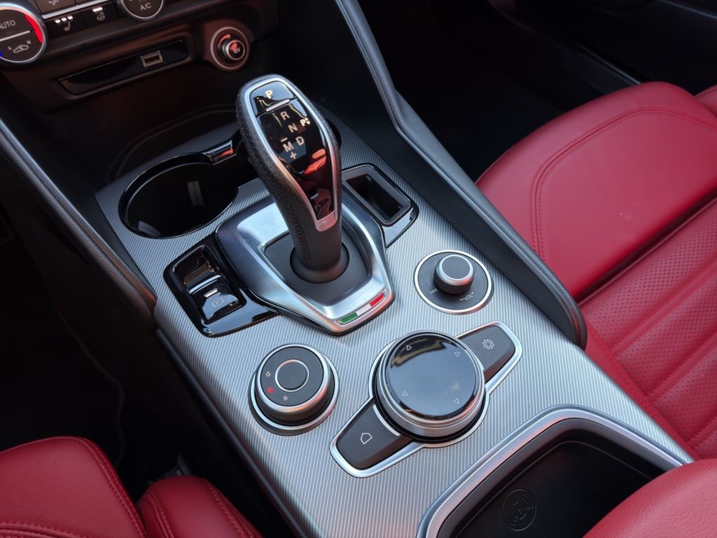 Alfa Romeo Giulia 2023