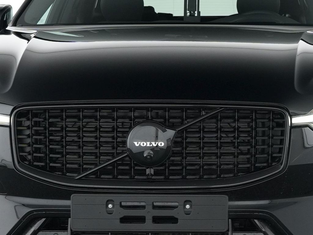 Volvo XC60 2025
