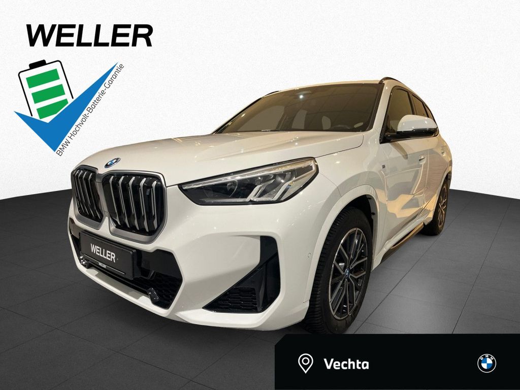 BMW iX1 2023