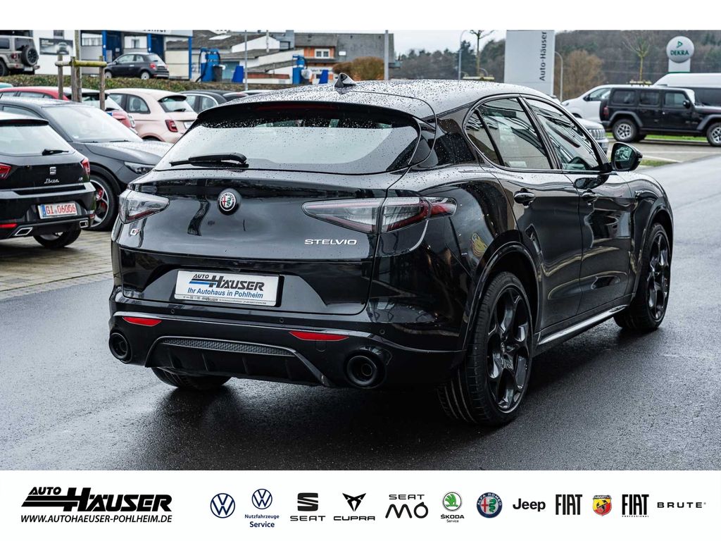 Alfa Romeo Stelvio 2023
