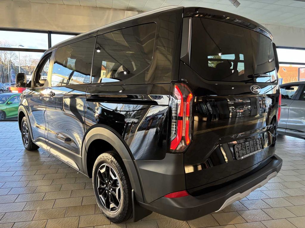 Ford Tourneo Custom 2025