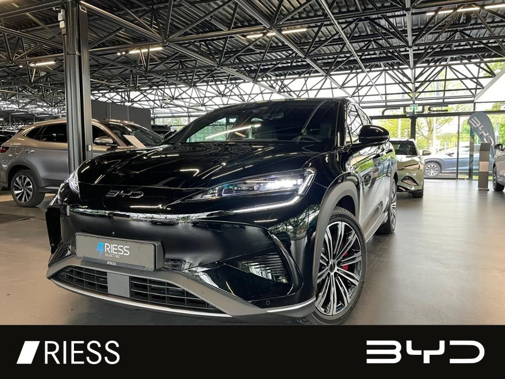 BYD SEALION 7