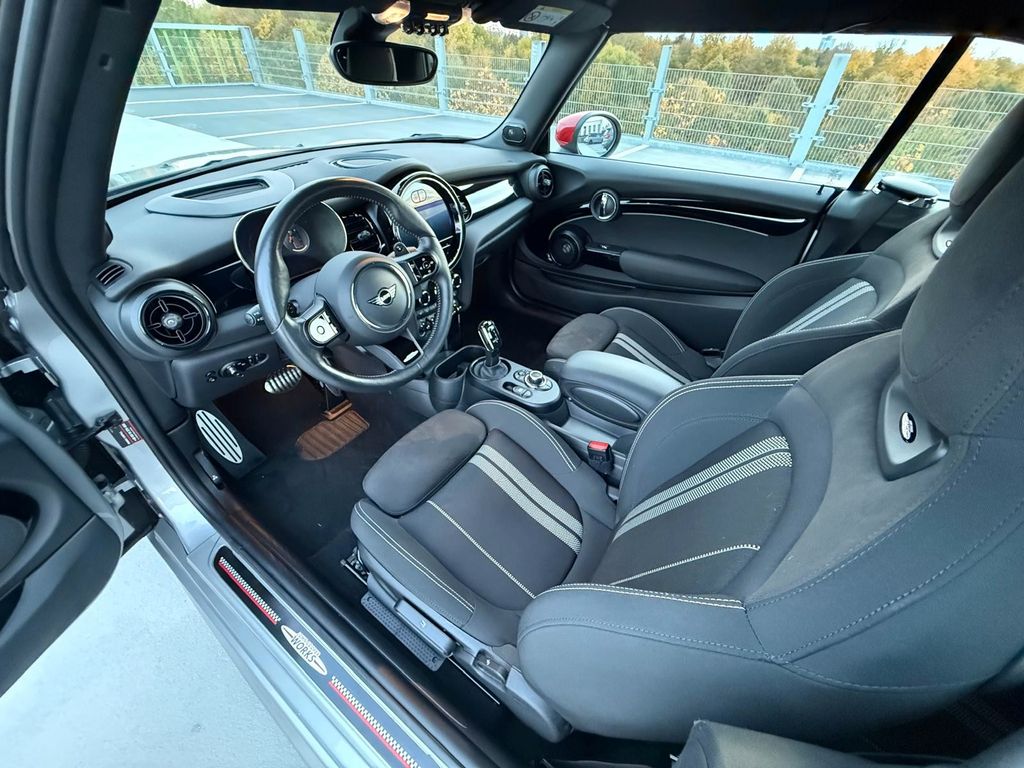 MINI John Cooper Works 2023