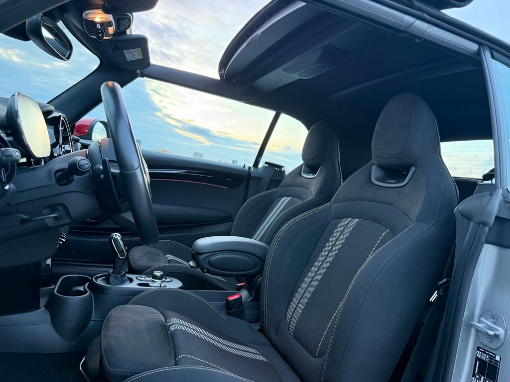 MINI John Cooper Works 2023