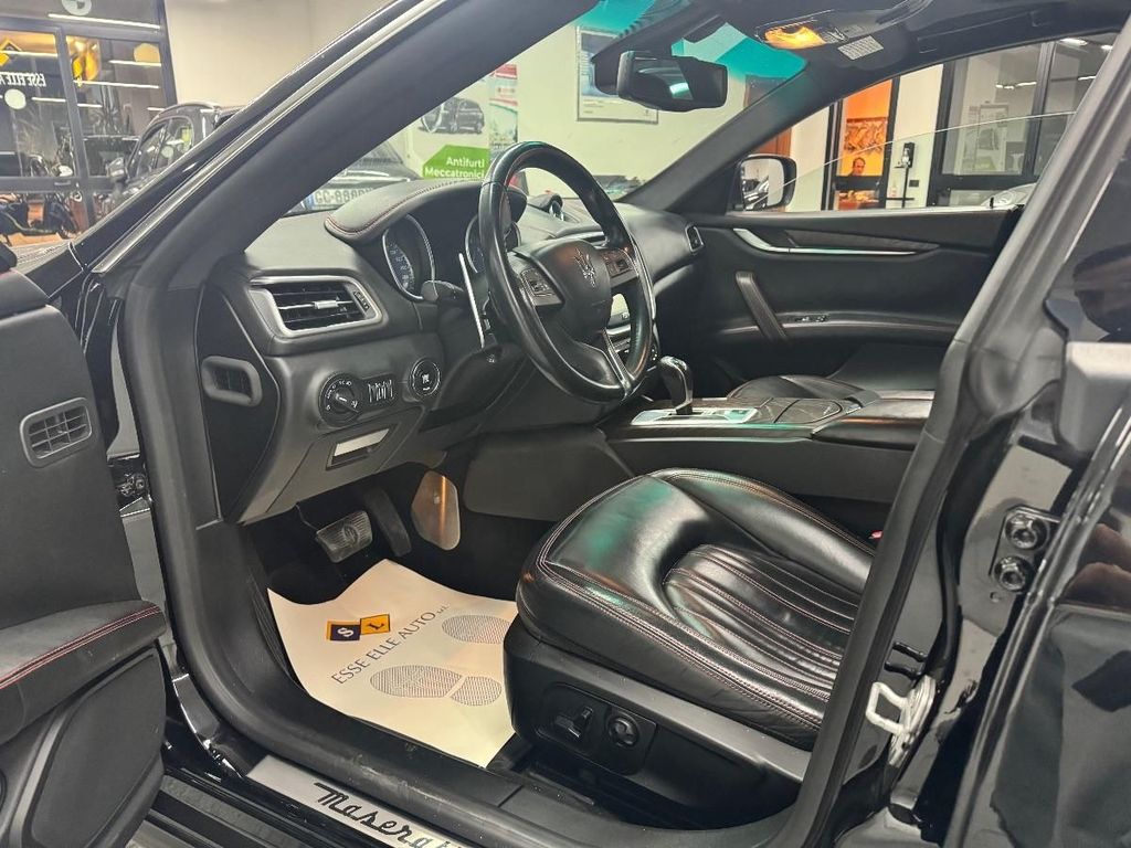 Maserati Ghibli 2015