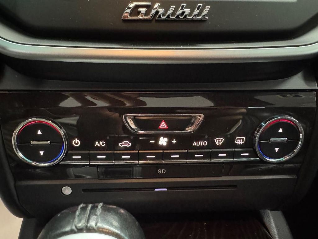 Maserati Ghibli 2015