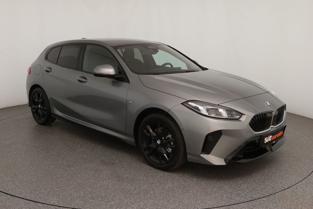 BMW 118 2025