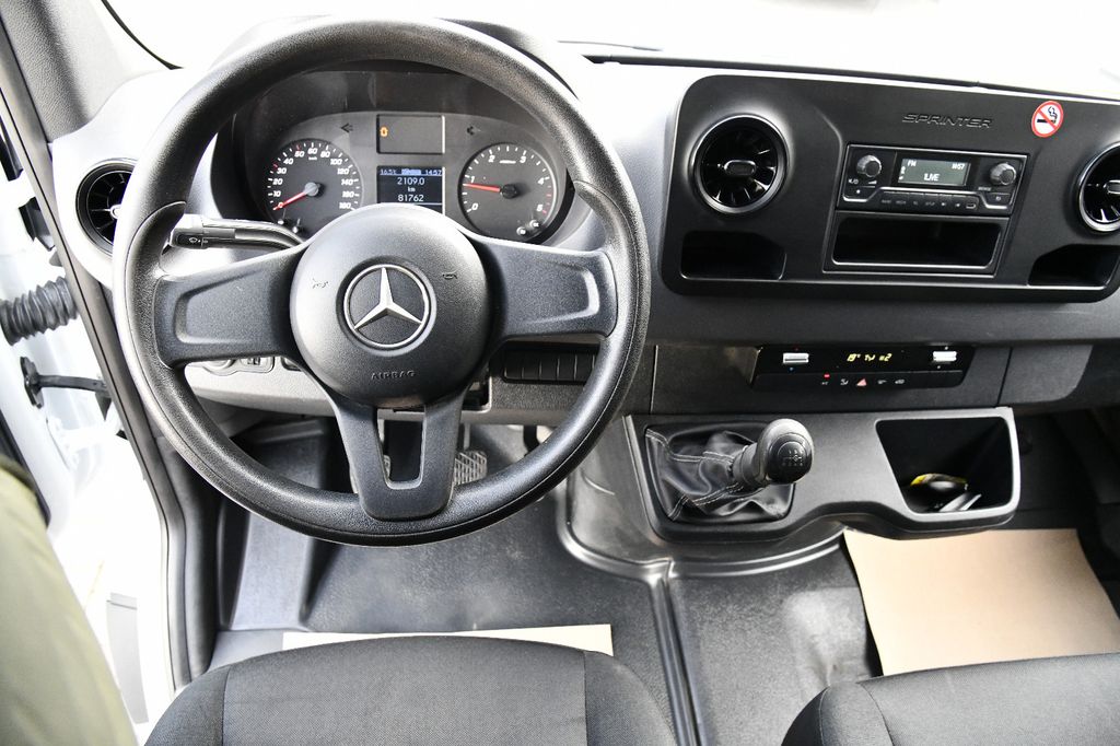 Mercedes-Benz Sprinter 2021