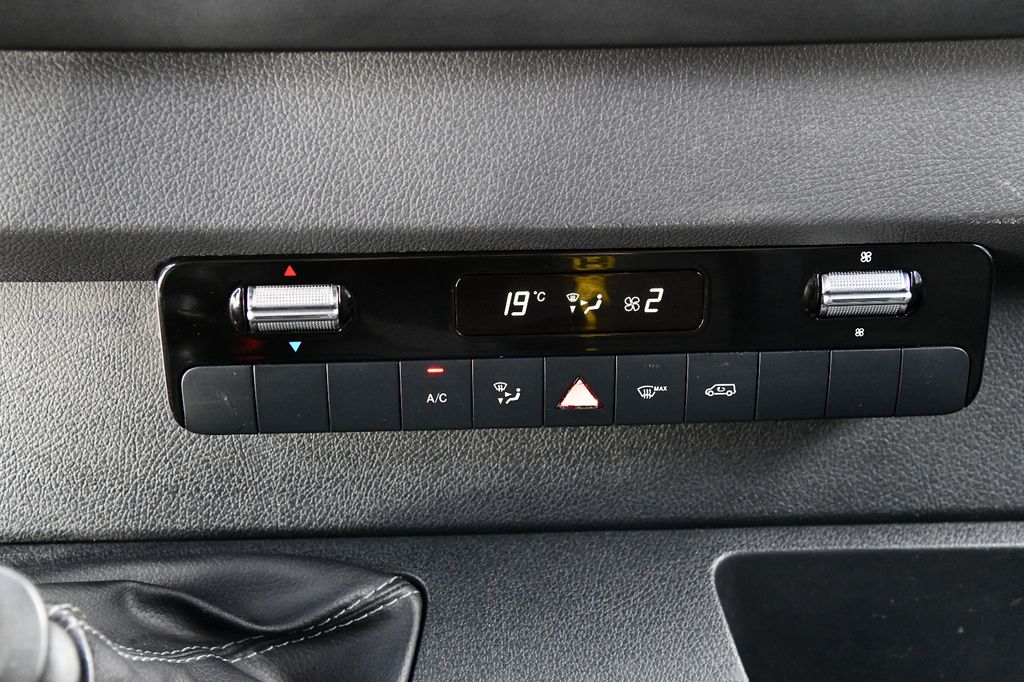 Mercedes-Benz Sprinter 2021