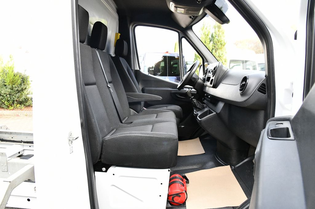 Mercedes-Benz Sprinter 2021