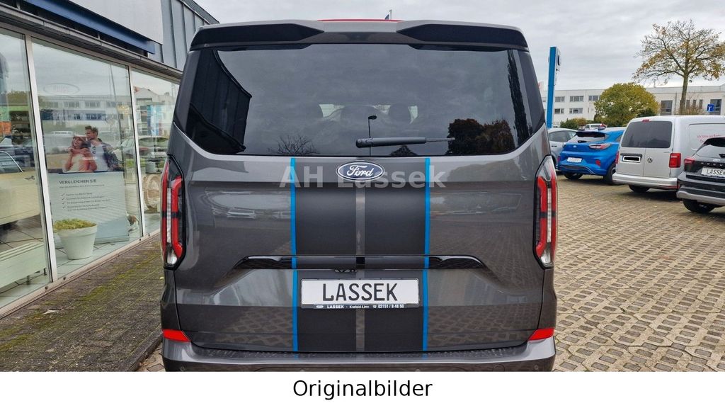 Ford Tourneo Custom 2025