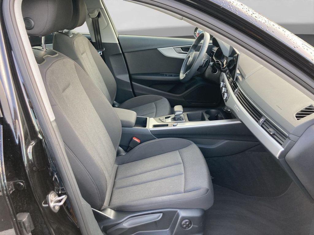 Audi A4 2024