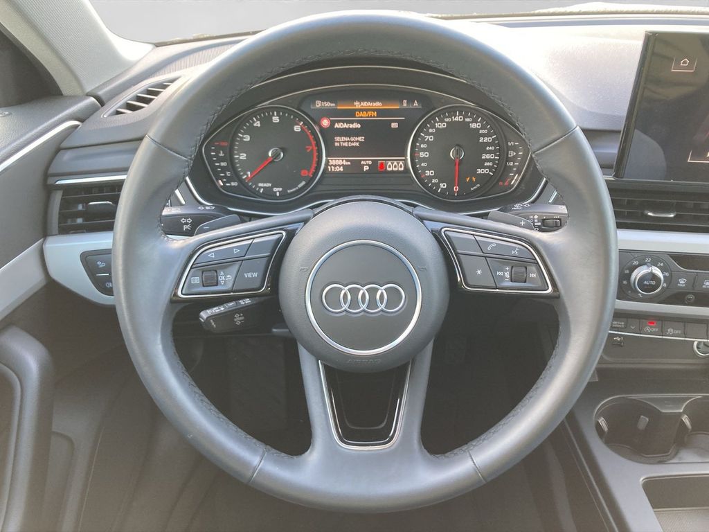 Audi A4 2024