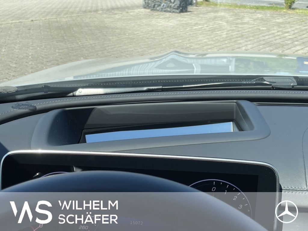 Mercedes-Benz C 300 2024