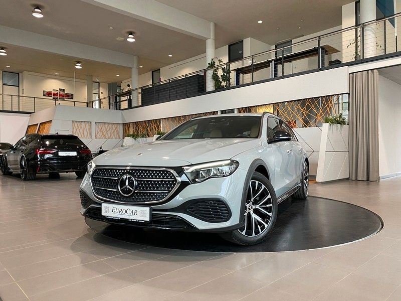 Mercedes-Benz E 220 2024
