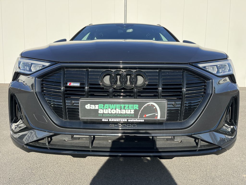 Audi e-tron 2022