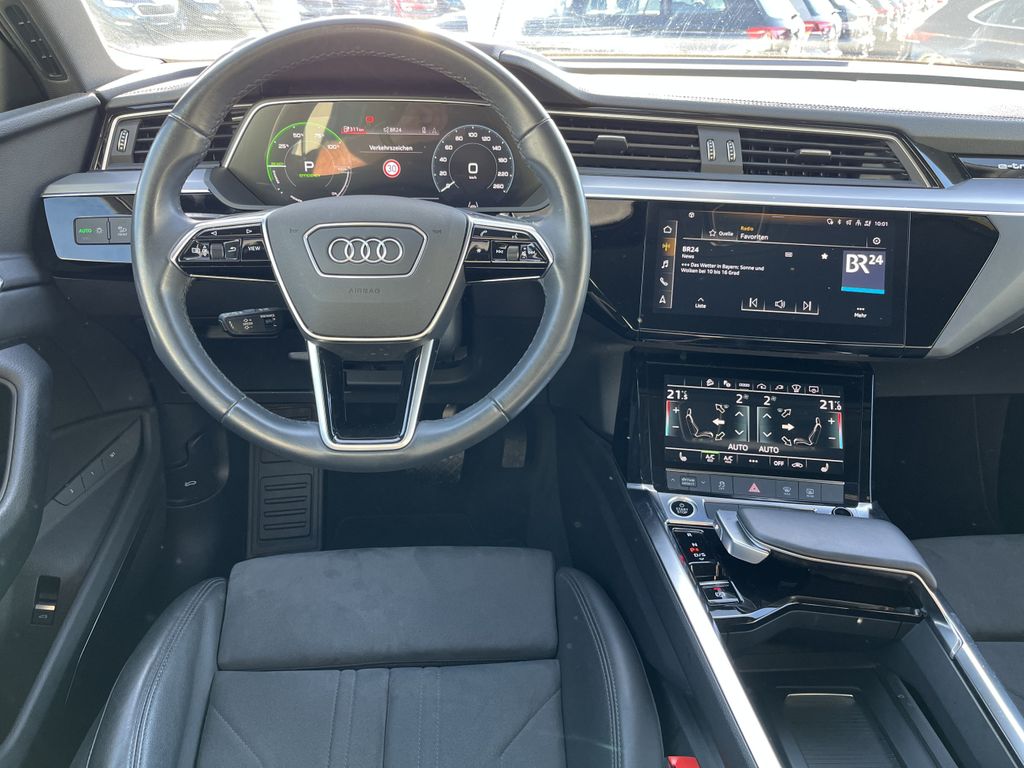 Audi e-tron 2022