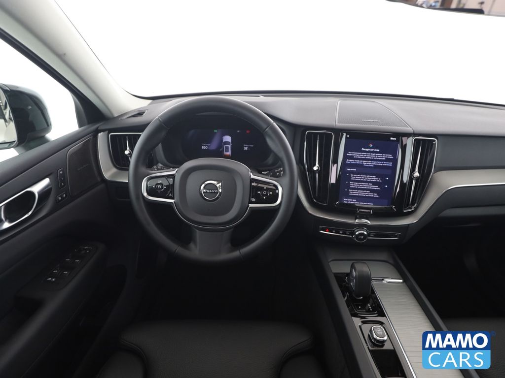 Volvo XC60 2025