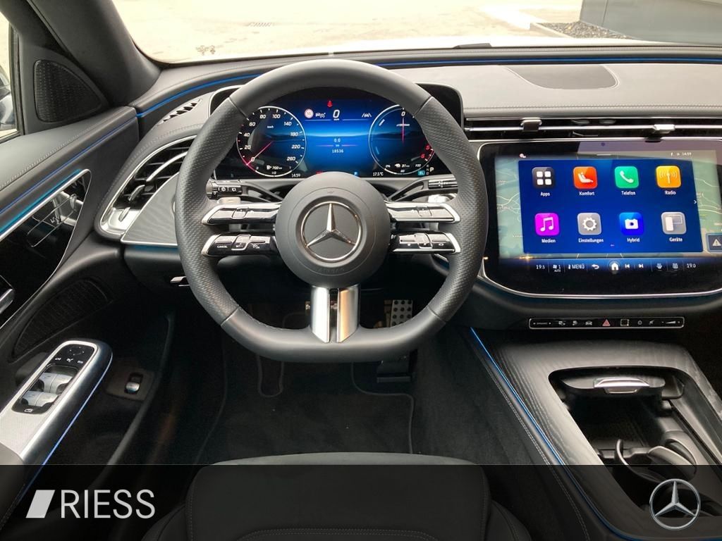 Mercedes-Benz E 300 2025