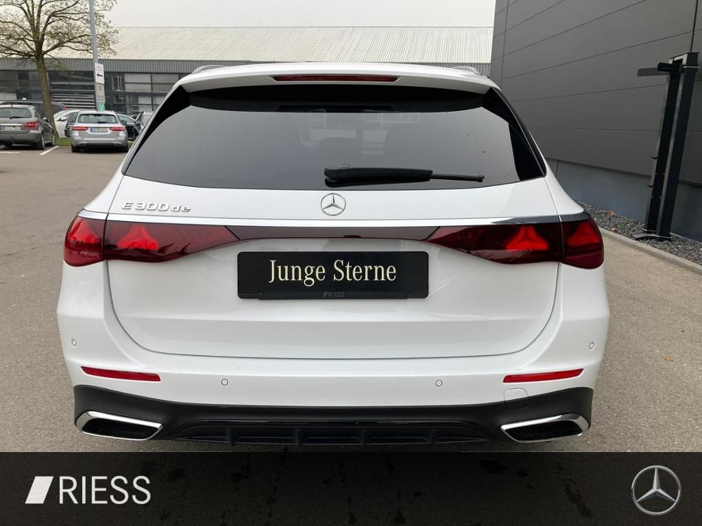 Mercedes-Benz E 300 2025