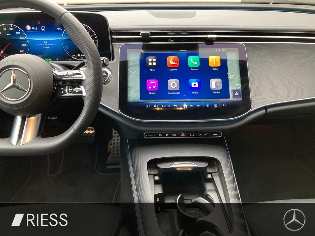 Mercedes-Benz E 300 2025