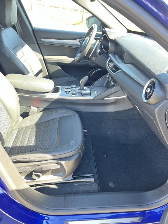 Alfa Romeo Stelvio 2022