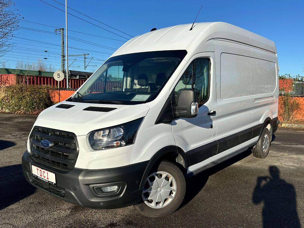 Ford Transit 2024