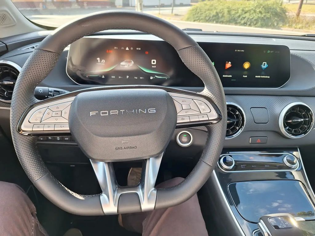 DFSK Forthing 5 2025