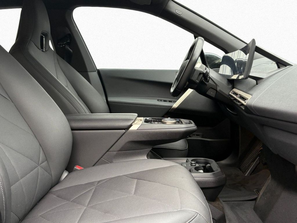 BMW iX 2023