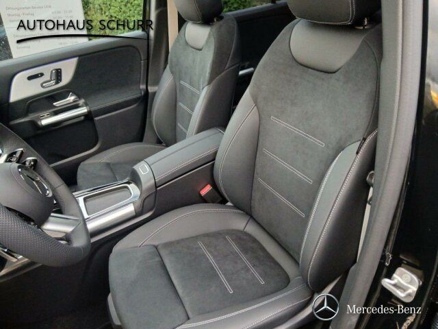 Mercedes-Benz GLA 220 2025