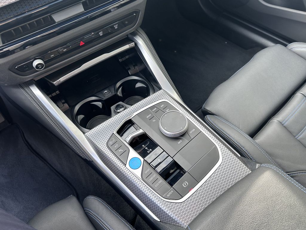 BMW i4 2025