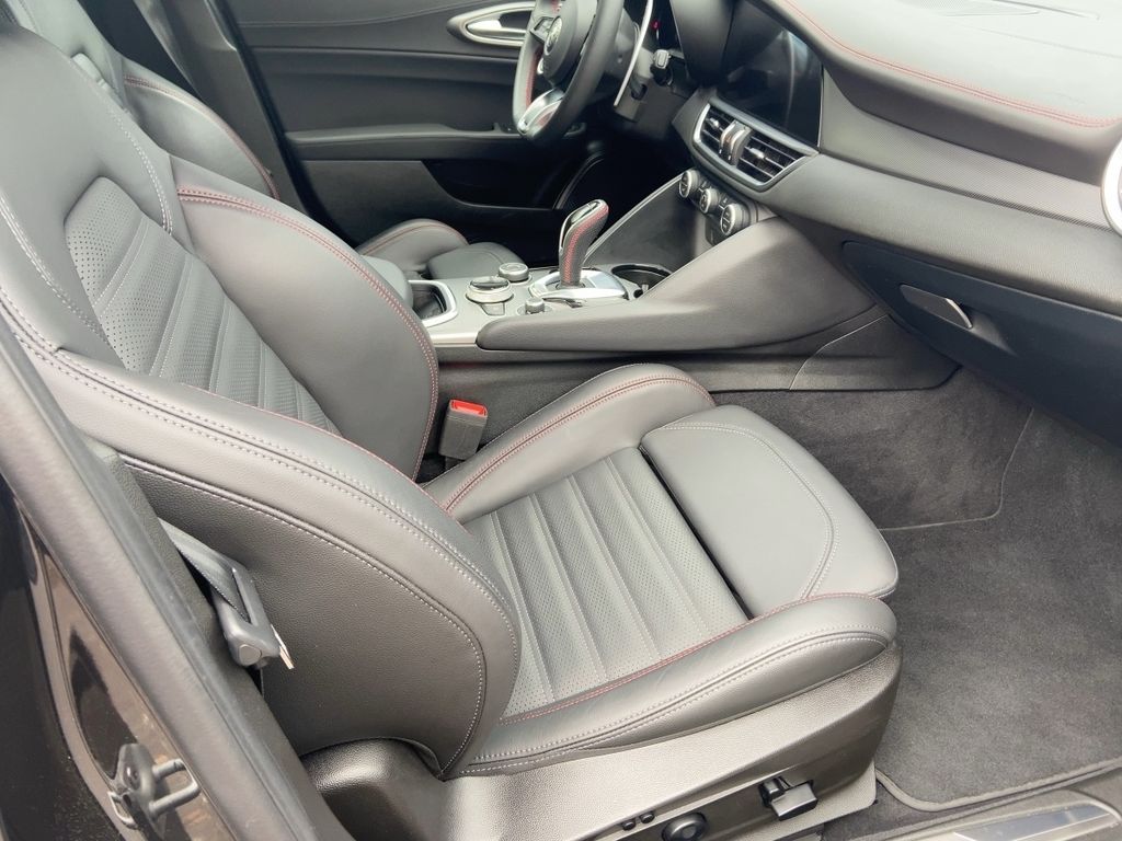 Alfa Romeo Giulia 2023