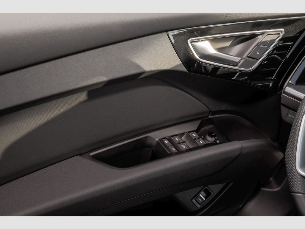 Audi Q4 e-tron 2025
