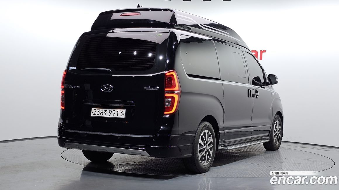 Hyundai Starex 2019