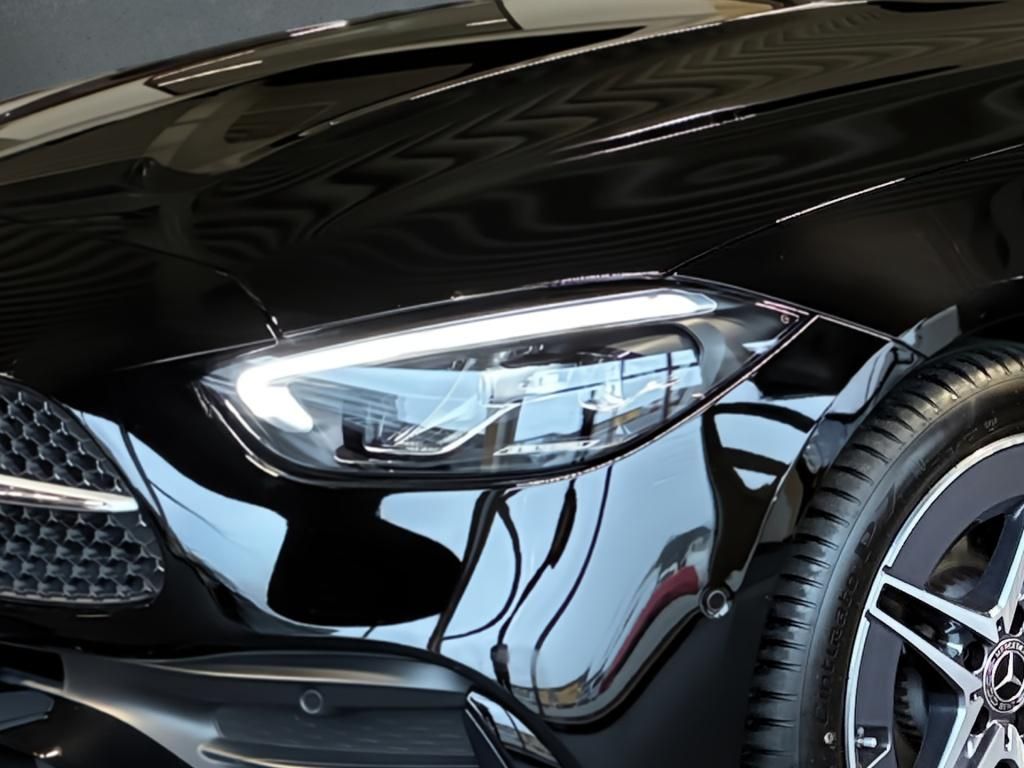Mercedes-Benz C 300 2025