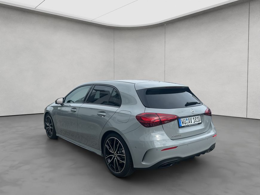 Mercedes-Benz A 180 2025