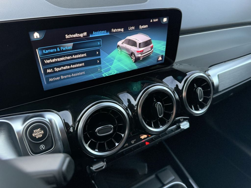 Mercedes-Benz GLB 180 2023